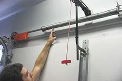 Louisville Metro Garage Door Service Louisville, KY 502-443-0009 Louisville Metro Garage Door Service Louisville, KY 502-443-0009 - spr-cont-gdr-19m